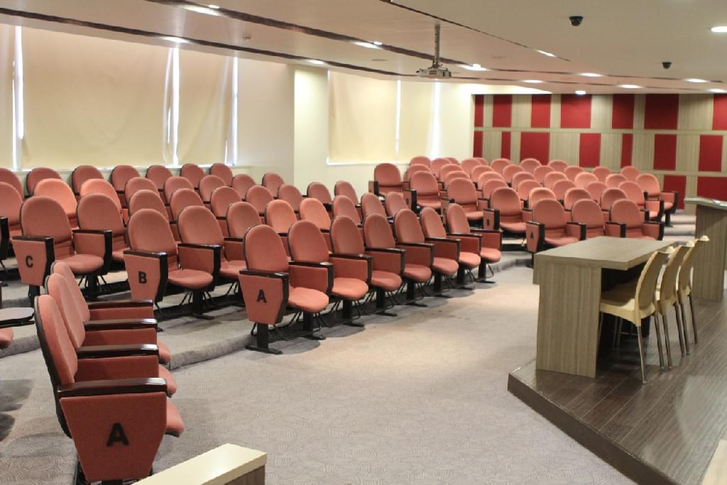 Durgadevi Saraf Institute of Management Studies Mumbai Campus photo 13