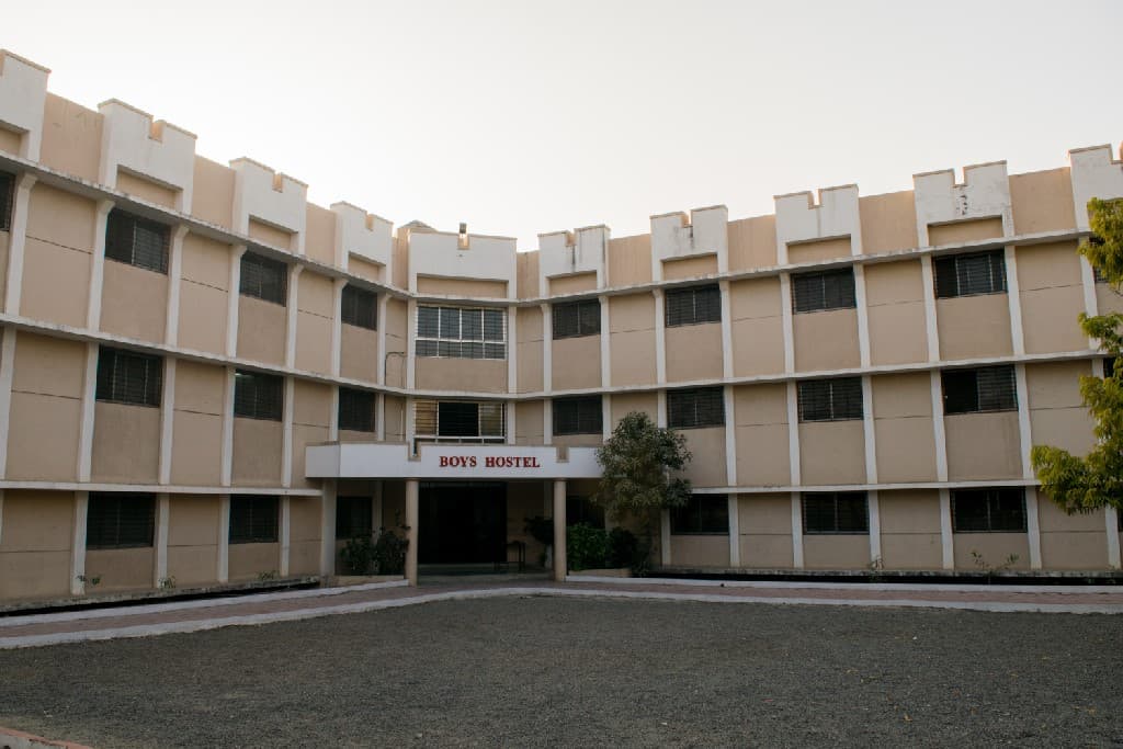Medicaps University Indore Academic Building photo 7