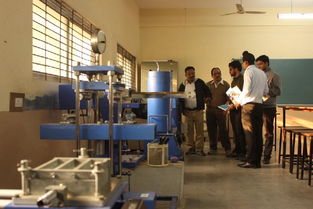 MEDICAPS University Facilities photo 8