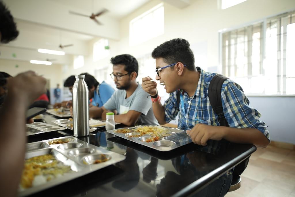 VIT Bhopal Cafeteria photo 2