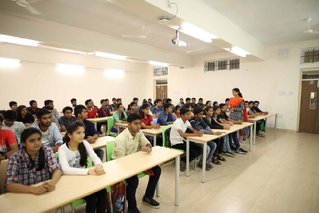 VIT Bhopal Classroom photo 11