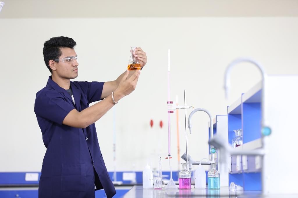 VIT Bhopal Laboratory photo 1