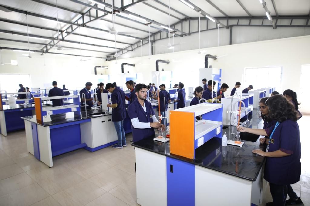 VIT Bhopal Laboratory photo 2
