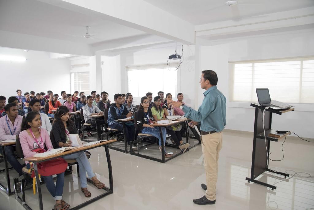 SAGE University Indore Campus View photo 6