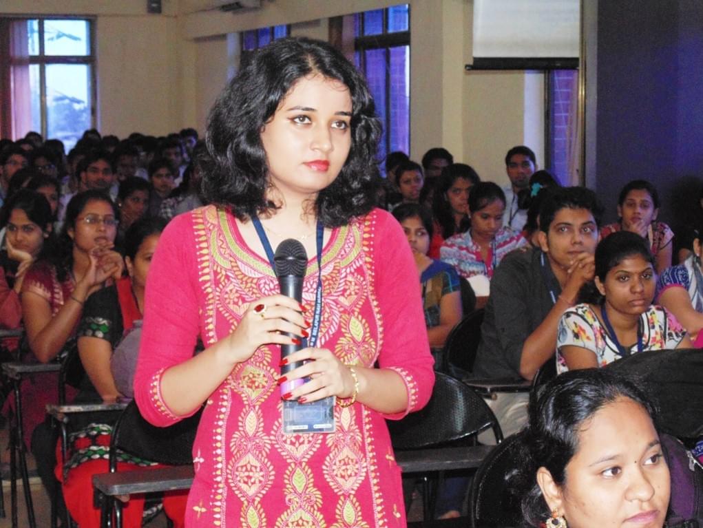 DY Patil University's School of Arts And Commerce Navi Mumbai Events photo 8