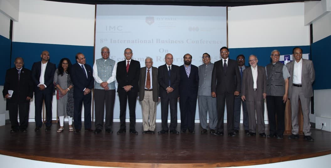 DY Patil University's School of Arts And Commerce Navi Mumbai Events photo 10