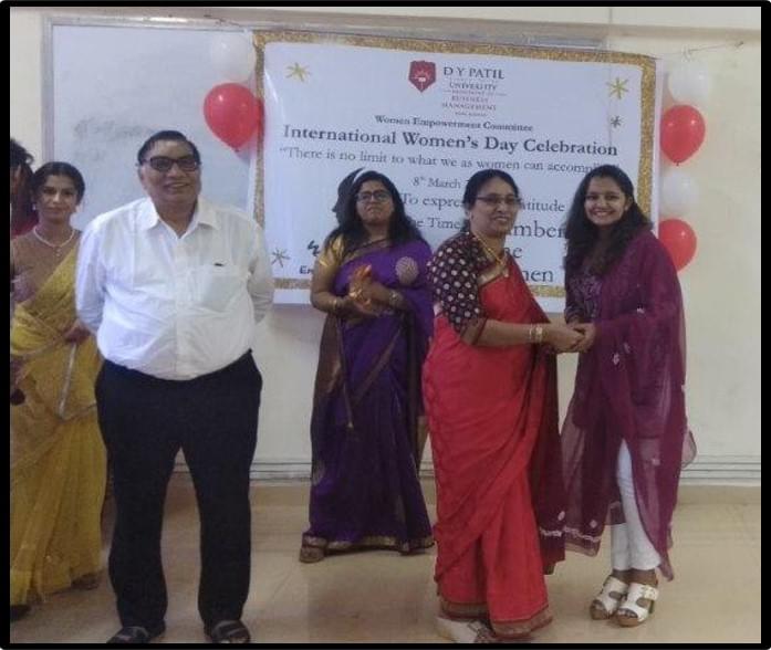 DY Patil University's School of Arts And Commerce Navi Mumbai Events photo 15