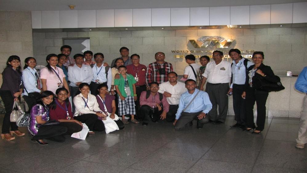 DY Patil University's School of Arts And Commerce Navi Mumbai Students Corner photo 2