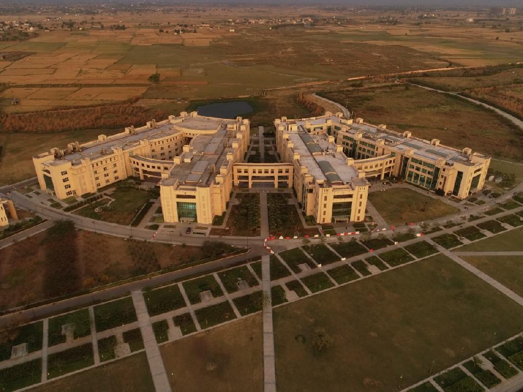 SNU Noida Campus photo 4