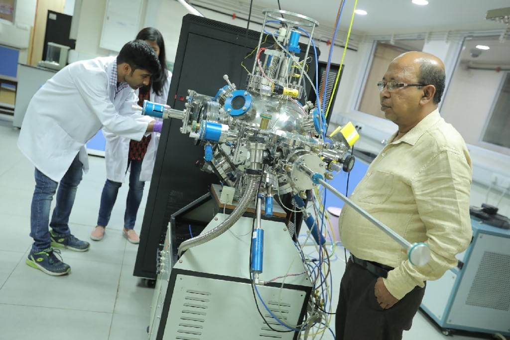 SNU Noida SNU Lab photo 3