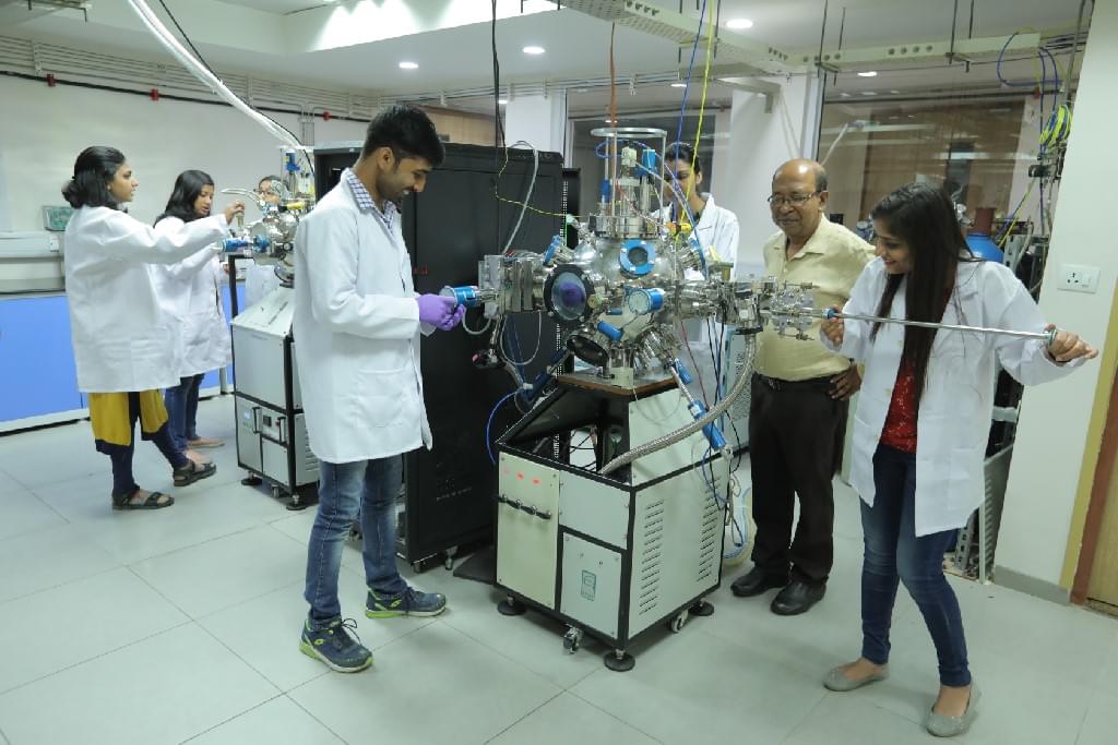 SNU Noida SNU Lab photo 6