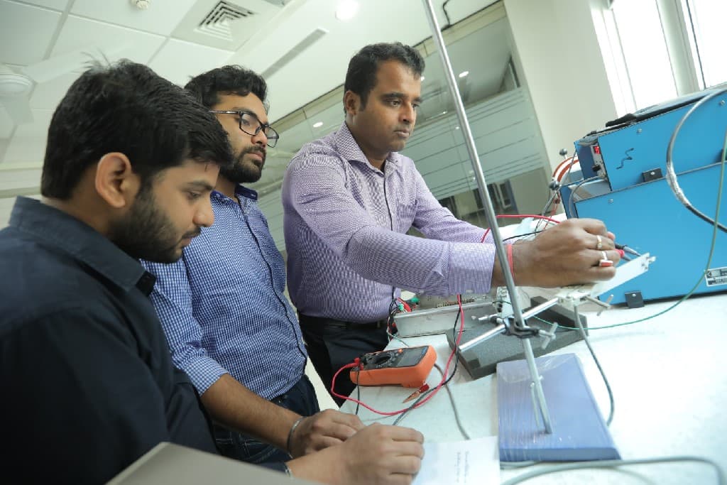SNU Noida University Lab photo 3