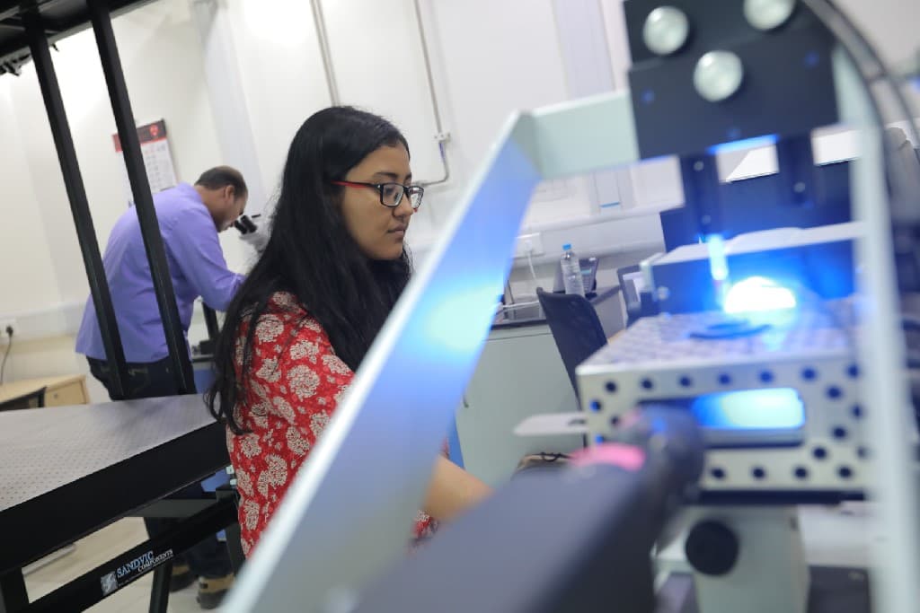SNU Noida University Lab photo 5