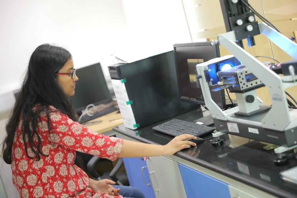 SNU Noida University Lab photo 9