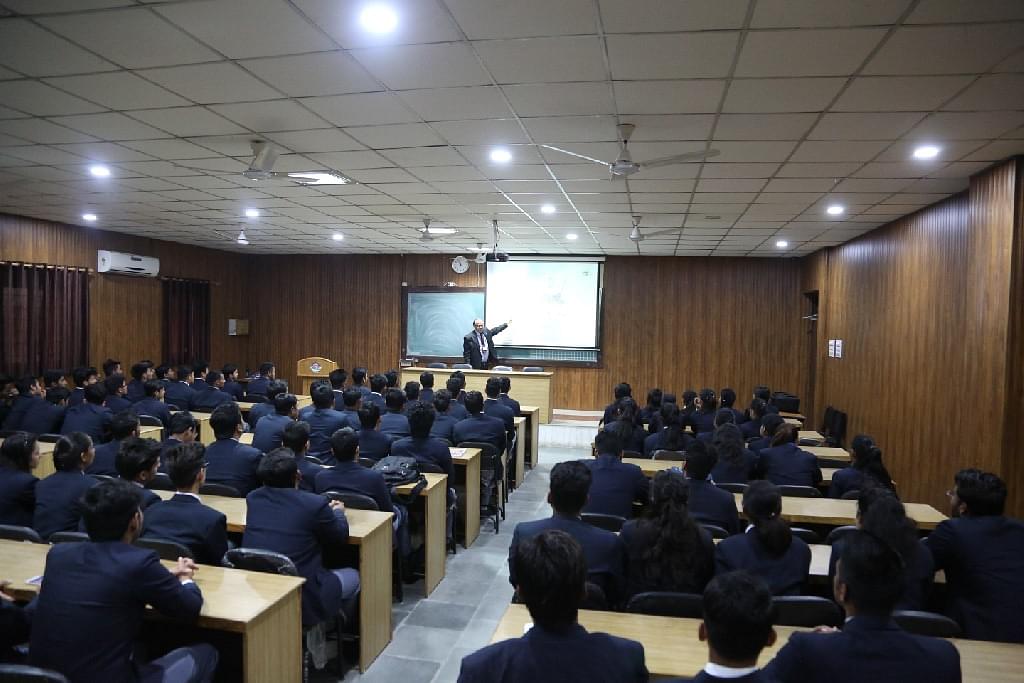 Haridwar University Facilities photo 2