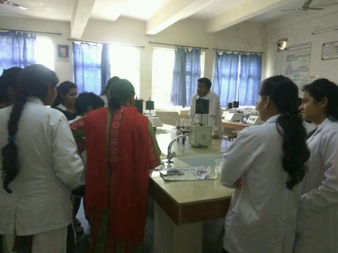 Sagar Institute of Research & Technology Pharmacy Bhopal Laboratory -1 photo 3