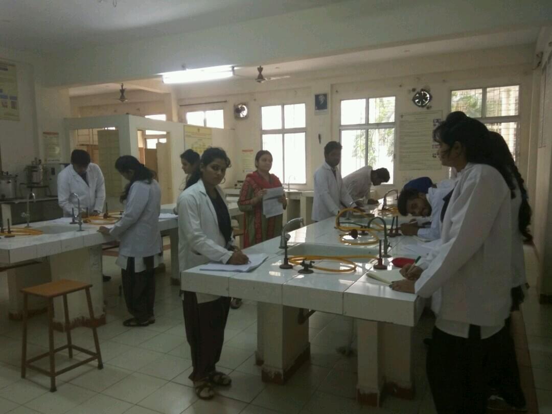 Sagar Institute of Research & Technology Pharmacy Bhopal Laboratory -1 photo 7