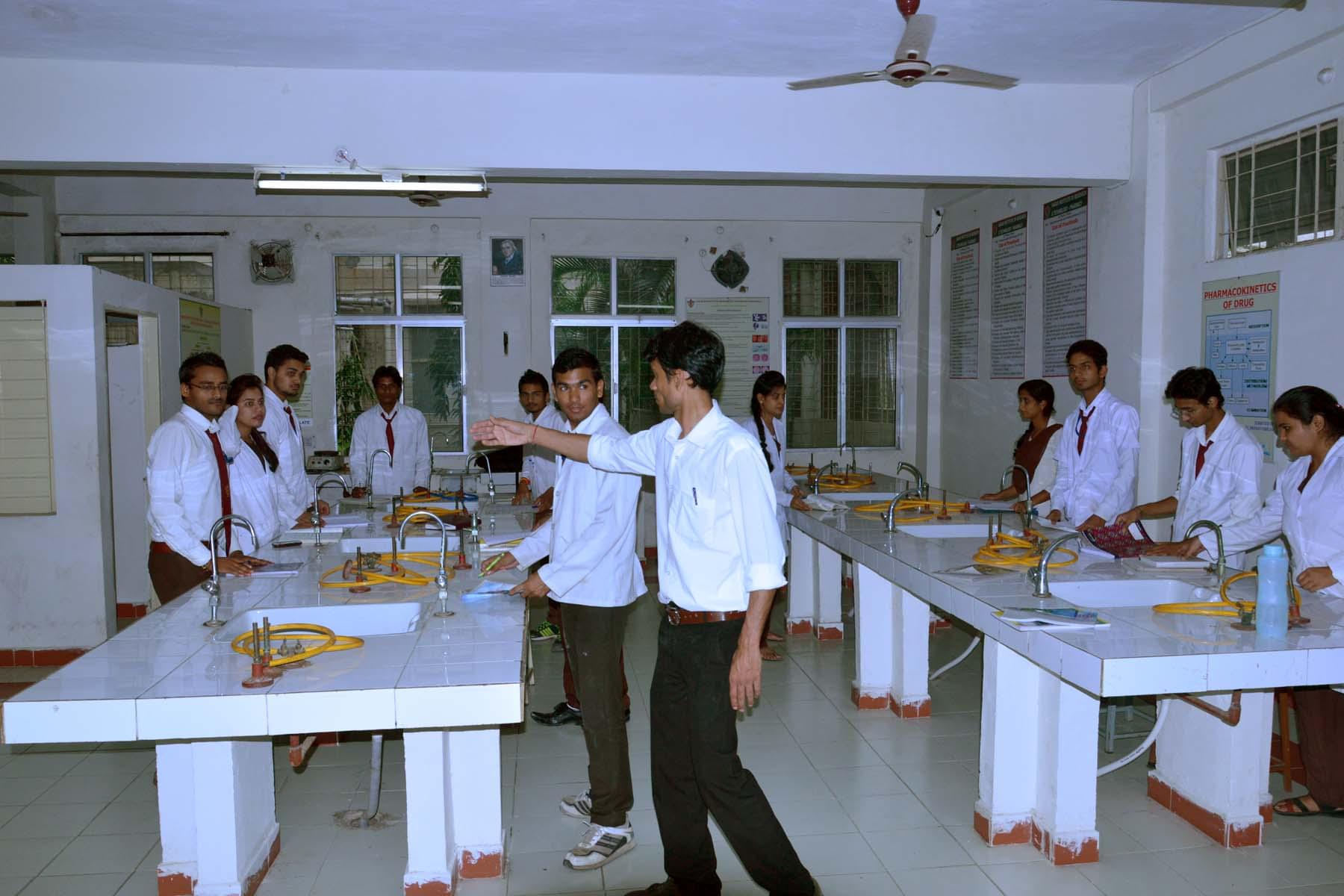 Sagar Institute of Research & Technology Pharmacy Bhopal Laboratory -2 photo 12