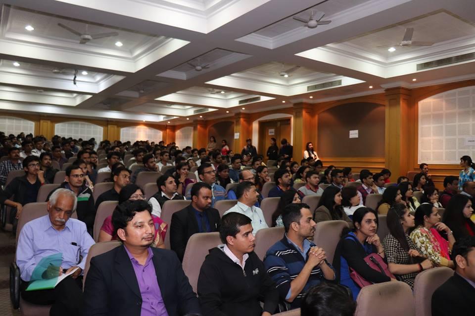 Shri Vaishnav Vidyapeeth Vishwavidyalaya University Function photo 1