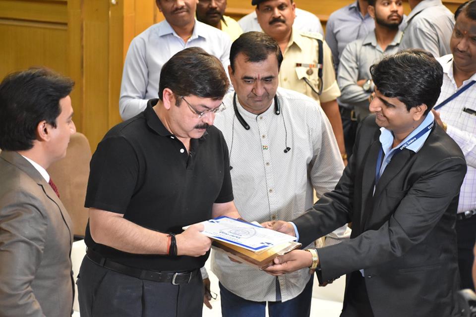 Shri Vaishnav Vidyapeeth Vishwavidyalaya University Function photo 11