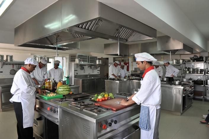 Jindal School of Hotel Management Vadodara Infrastructure photo 7