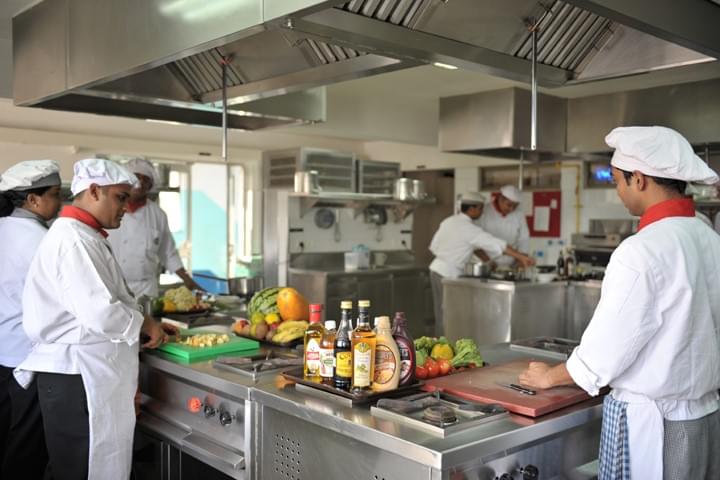 Jindal School of Hotel Management Vadodara Infrastructure photo 8