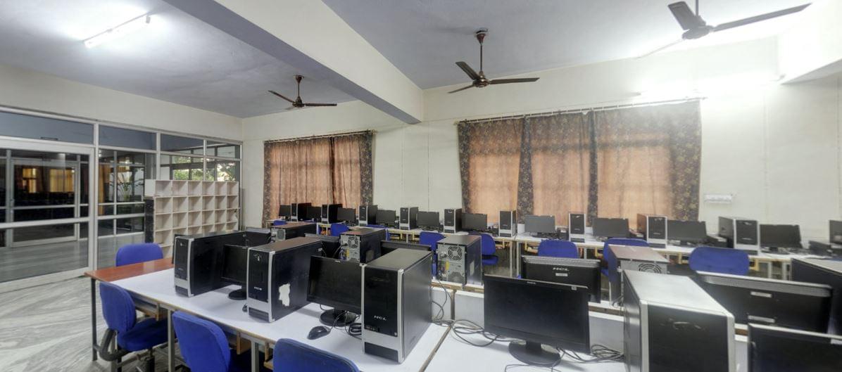 Amrapali University Haldwani hostel photo 10