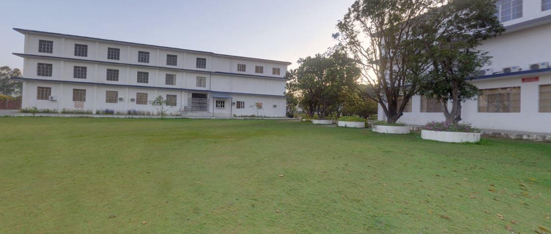 Amrapali University Haldwani hostel photo 7