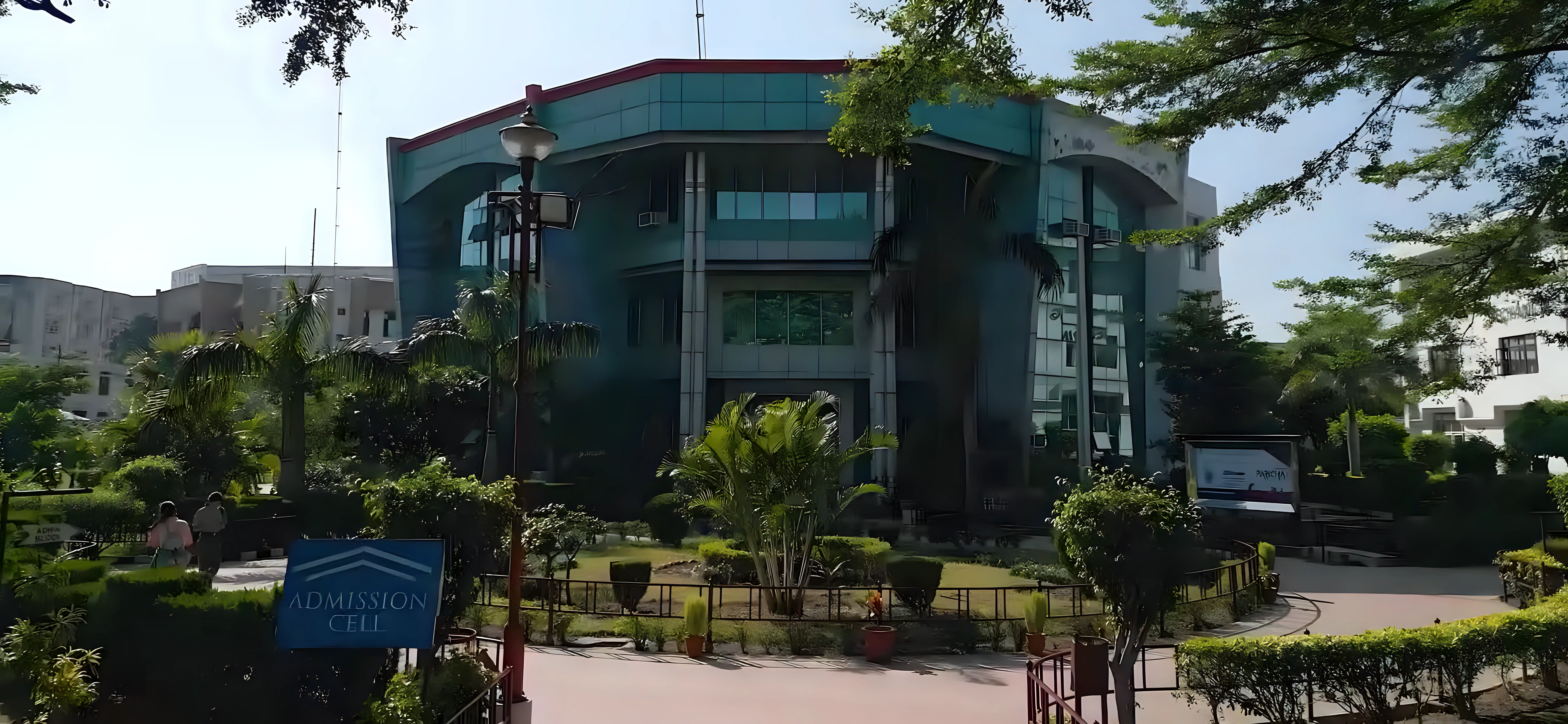 SVIET Chandigarh Academic  Building photo 2