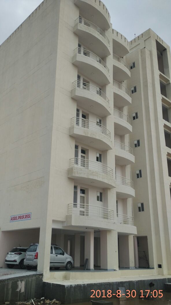 Government Medical College Bharatpur infrastructure photo 1