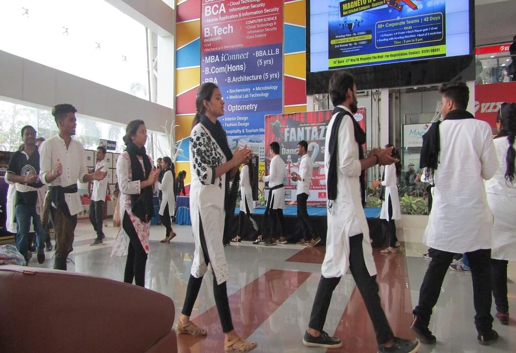 MATS University Raipur Nukkad Natak on women safety photo 7