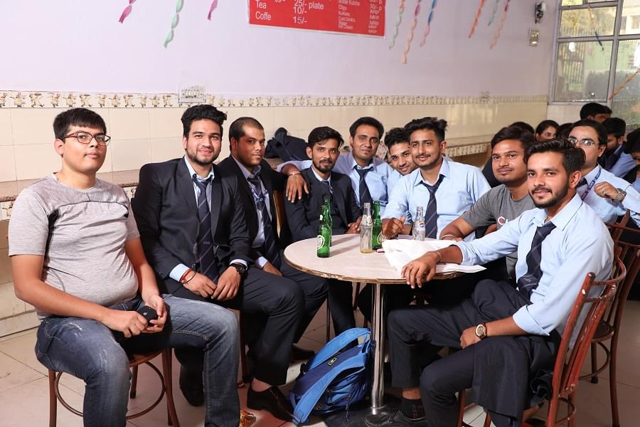 Institute of Advanced Management & Research Ghaziabad hostel photo 1