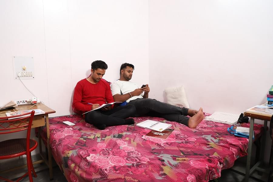 Institute of Advanced Management & Research Ghaziabad hostel photo 3