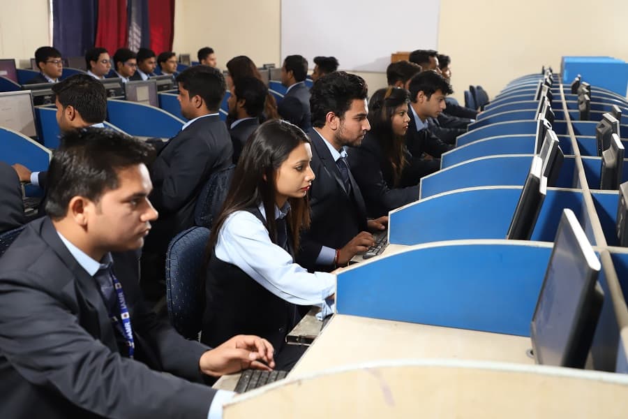 Institute of Advanced Management & Research Ghaziabad Infrastructure photo 2