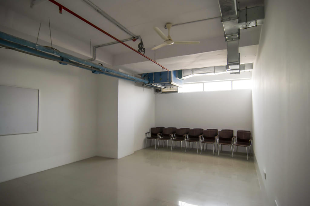 CREO Valley School of Film and Television Bangalore hostel photo 9