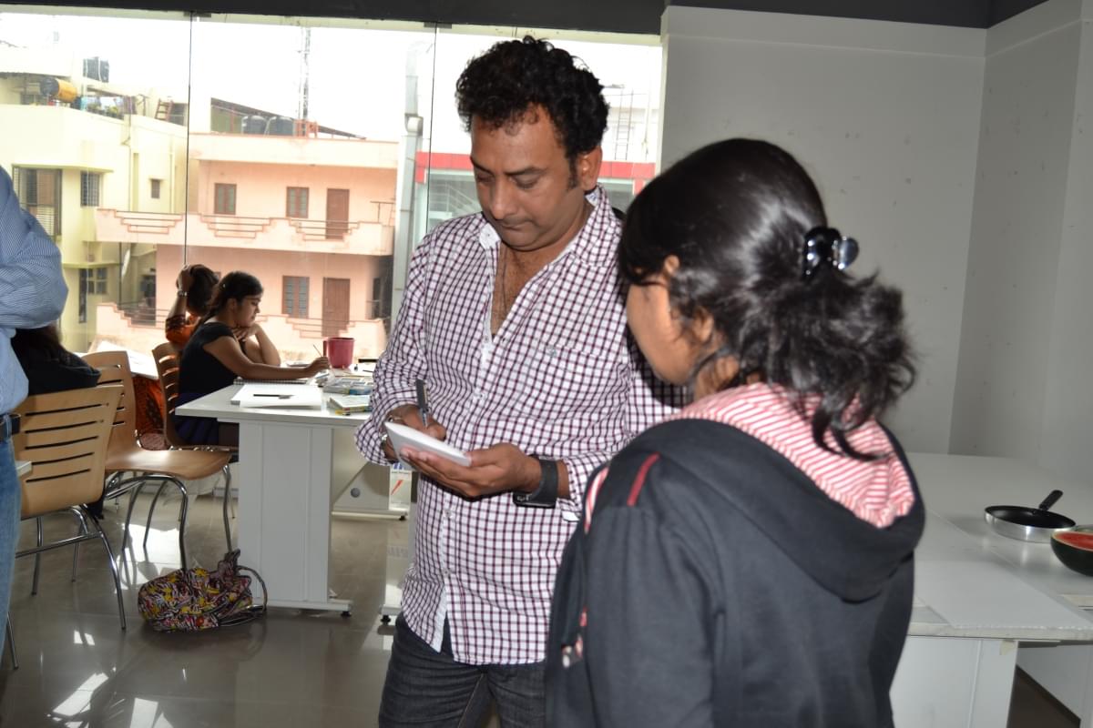 CREO Valley School of Film and Television Bangalore Knowledge Sharing Session with Mr. Hemanth Panday photo 7