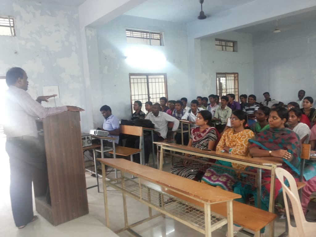 Nova College of Pharmaceutical Education And Research Vijayawada Classrooms photo 2