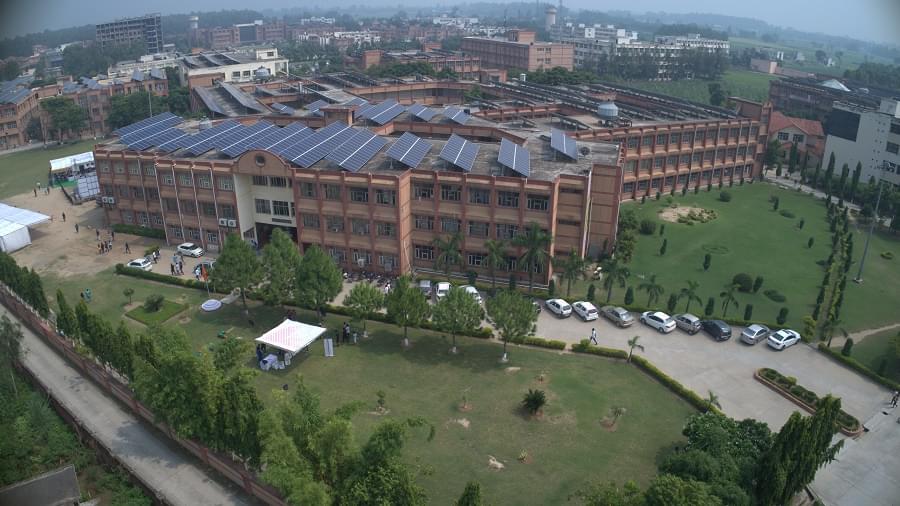 MM University Ambala Academic Building photo 2