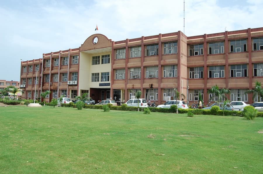 MM University Ambala Academic Building photo 8