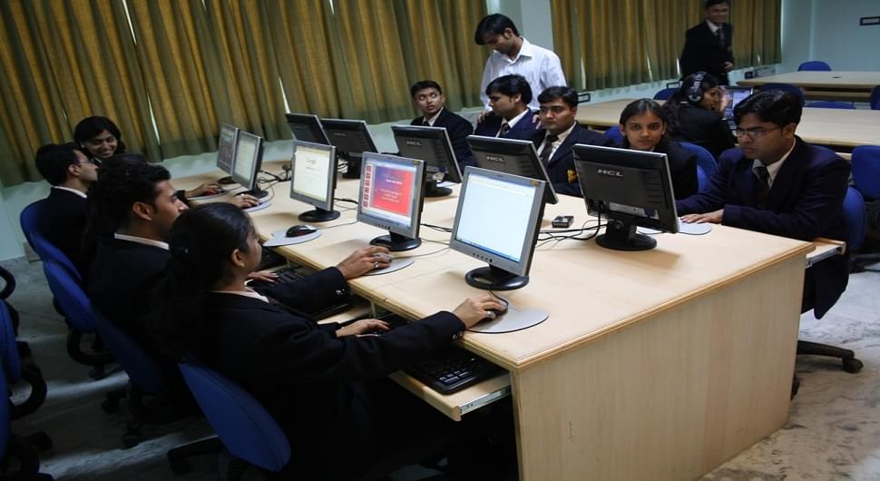 IMRT Business School Infrastructure and Facilities photo 5