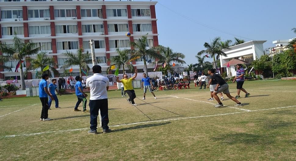 IMRT Business School Sports photo 9