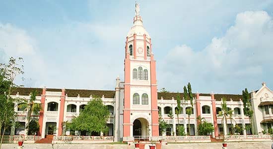 St. Berchmans College Kottayam Campus Pictures photo 1