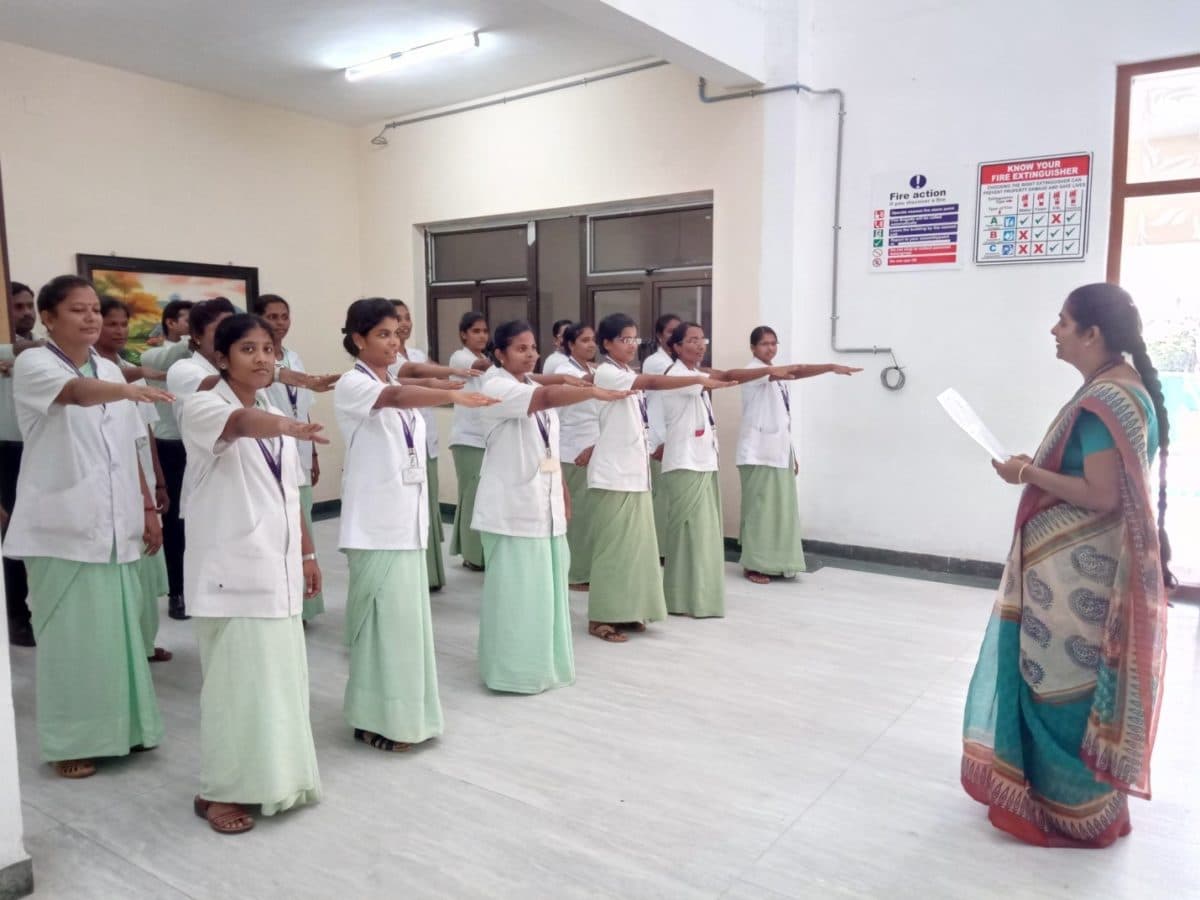 Kasturba Gandhi Nursing College Pondicherry College Pictures photo 2