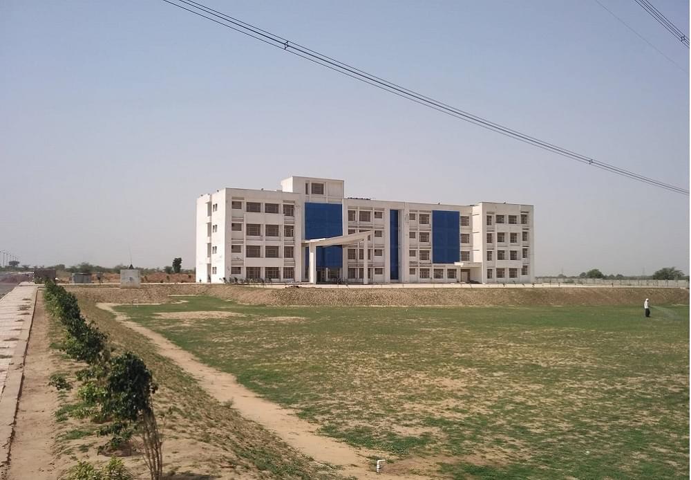 Ch. Ranbir Singh State Institute of Engineering and Technology Jhajjar Academic Building photo 6