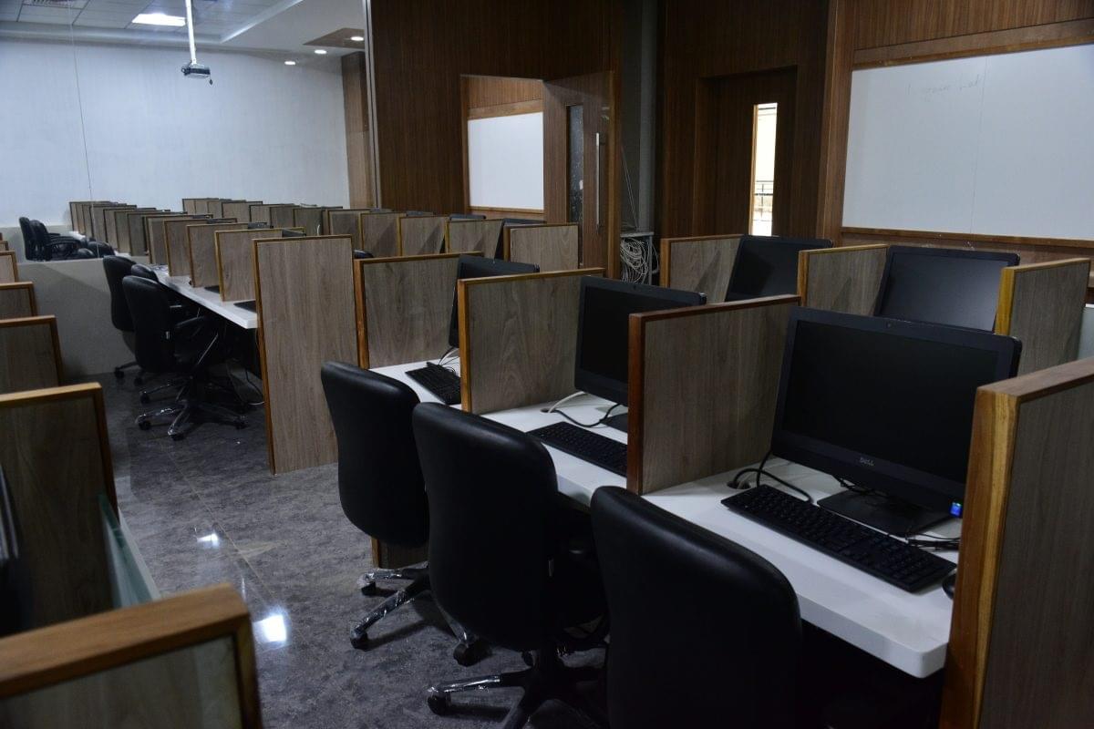 SVKM's Institute of Technology Dhule Facilities photo 7