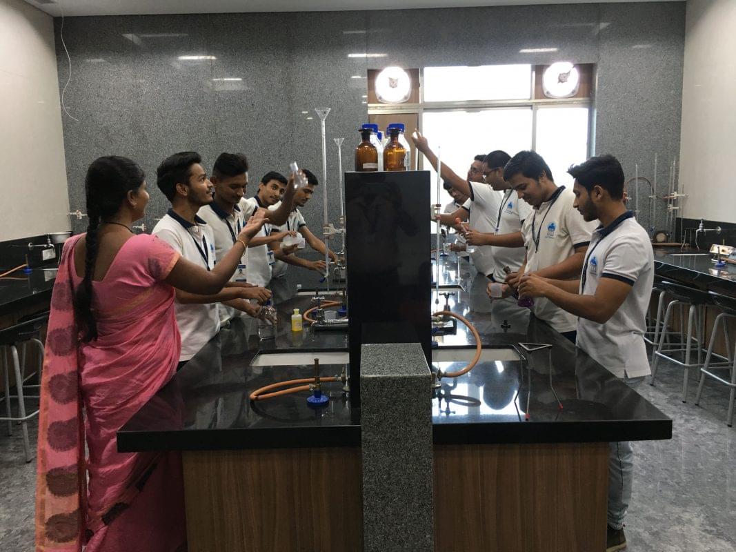 SVKM's Institute of Technology Dhule Facilities photo 8