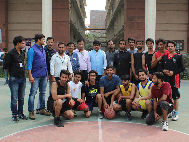 NIET Noida Extra Curricular Activities photo 1