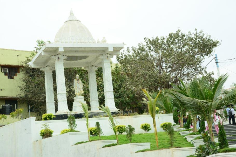 Sharnbasva university Gulbarga Campus photo 4