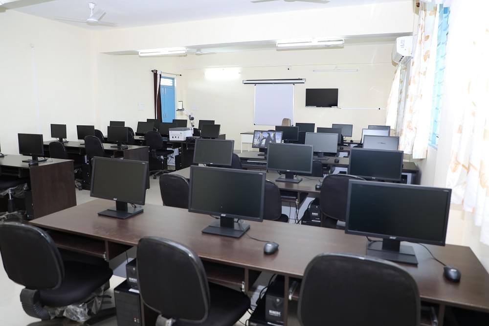 CVRU Khandwa Campus Images photo 4