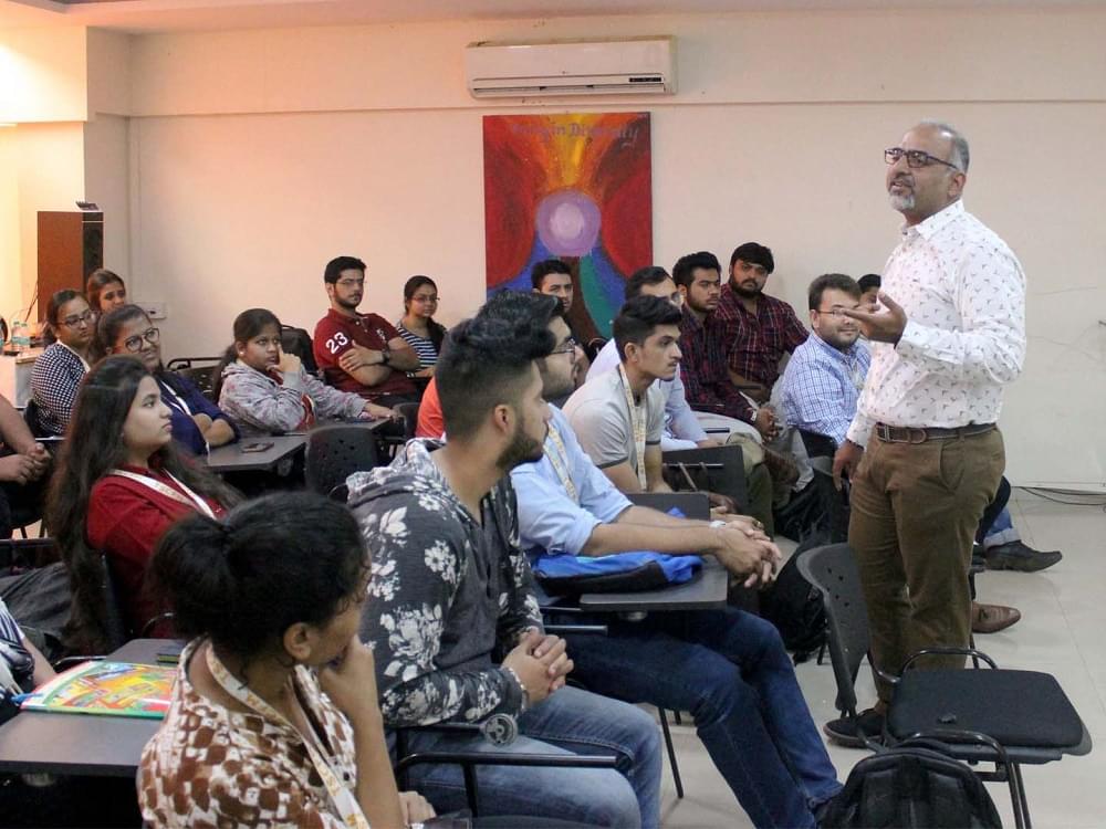 Thadomal Shahani Centre For Management Mumbai TSCFM Images photo 9